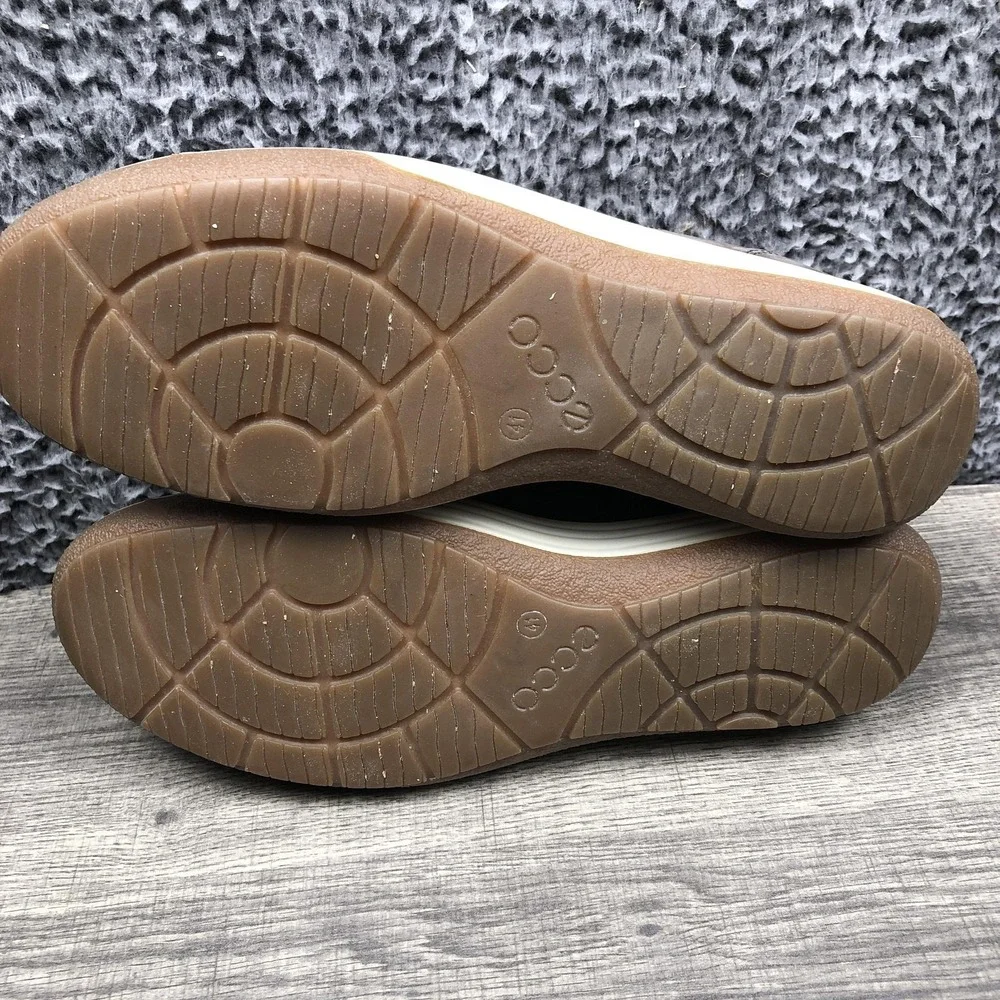 Ecco Shoes Womens Size 10.5 Brown Leather‎ Hydromax Walking Casual Sneakers